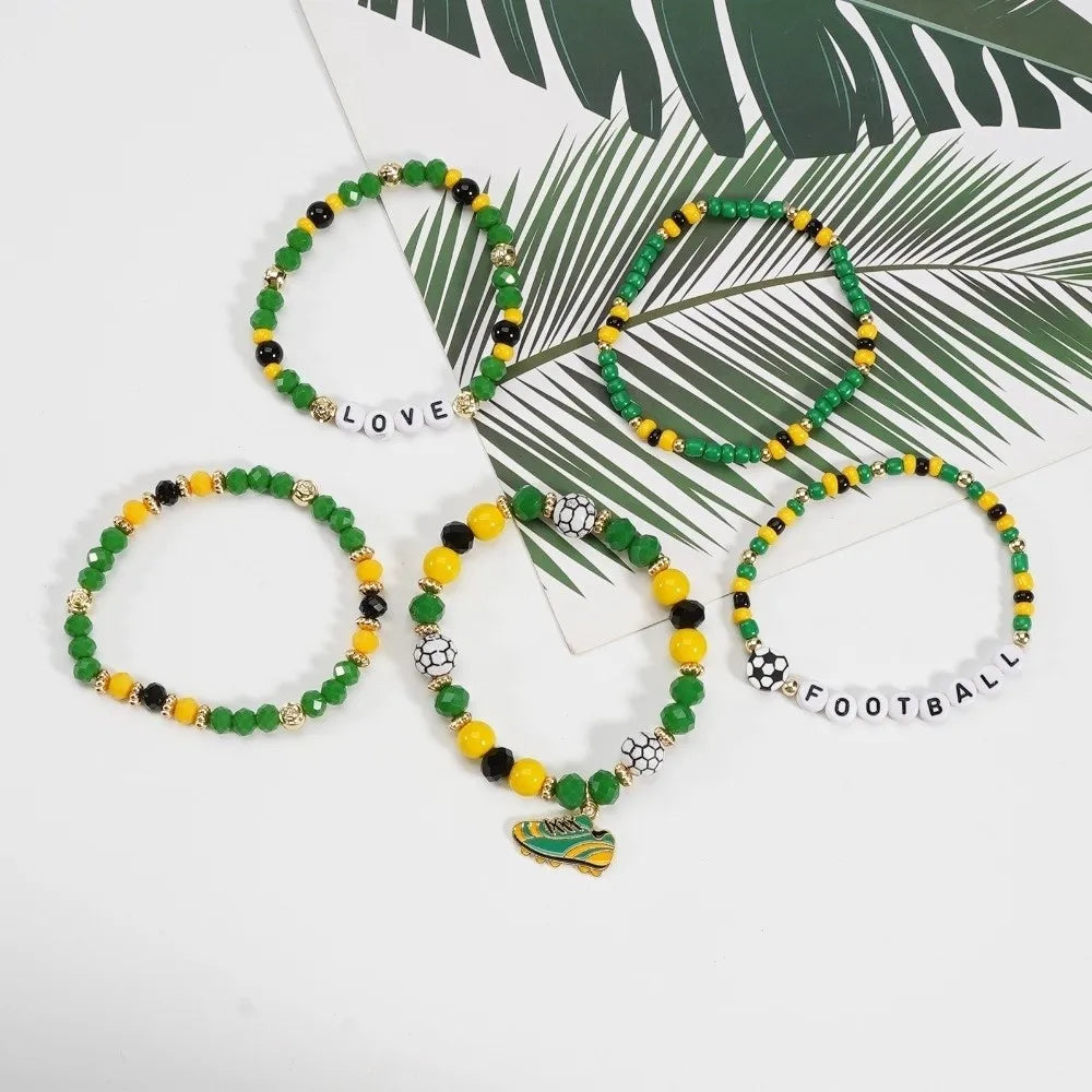 Lot de 5 bracelets empilables créatifs pour fans de football, motif chaussure verte, cadeau de football, personnalisable et modulable