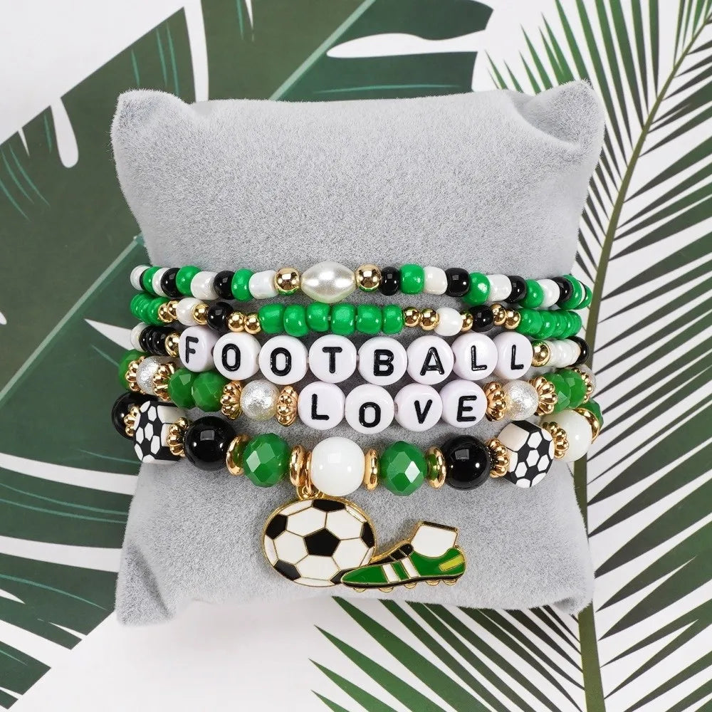 Lot de 5 bracelets empilables créatifs pour fans de football, motif chaussure verte, cadeau de football, personnalisable et modulable