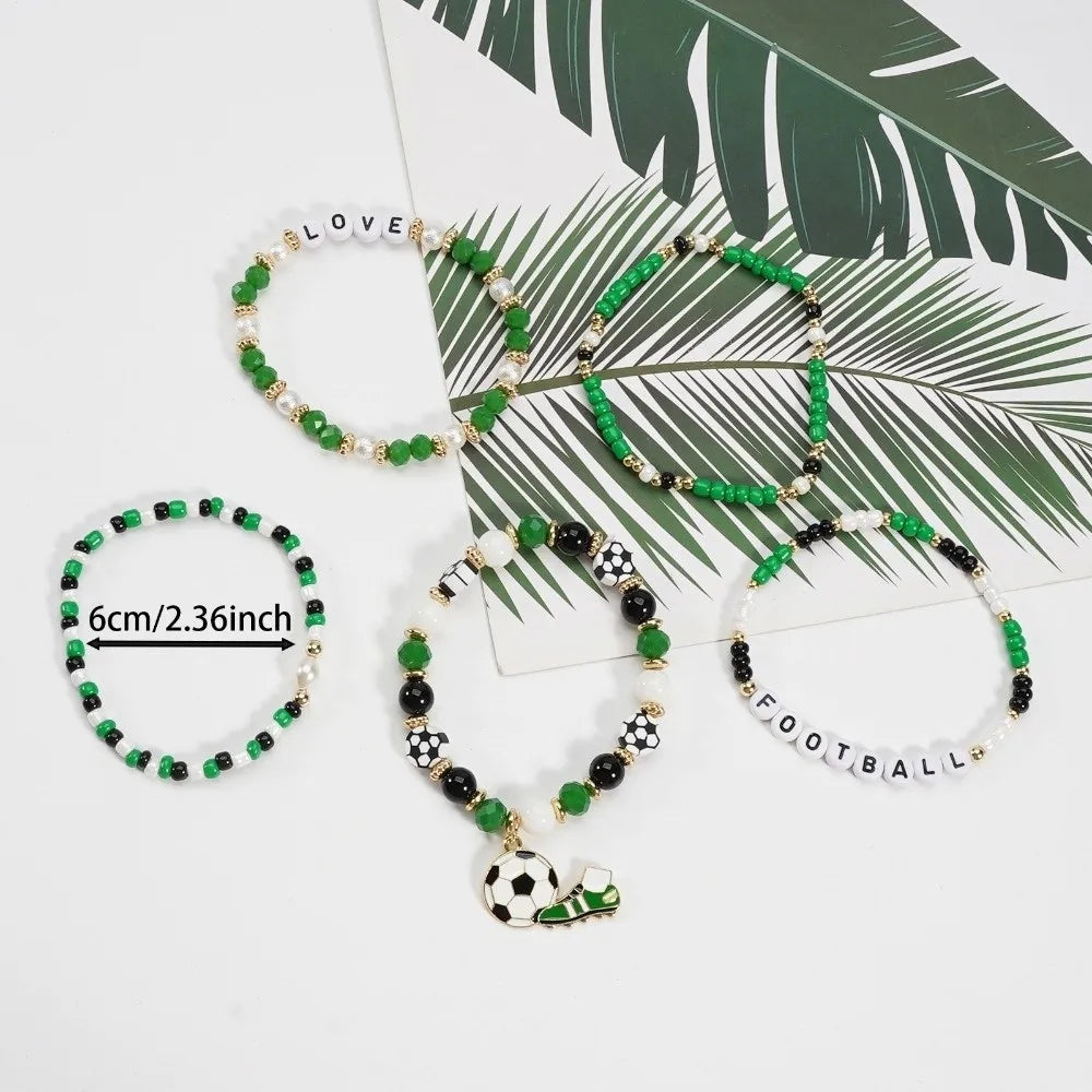 Lot de 5 bracelets empilables créatifs pour fans de football, motif chaussure verte, cadeau de football, personnalisable et modulable